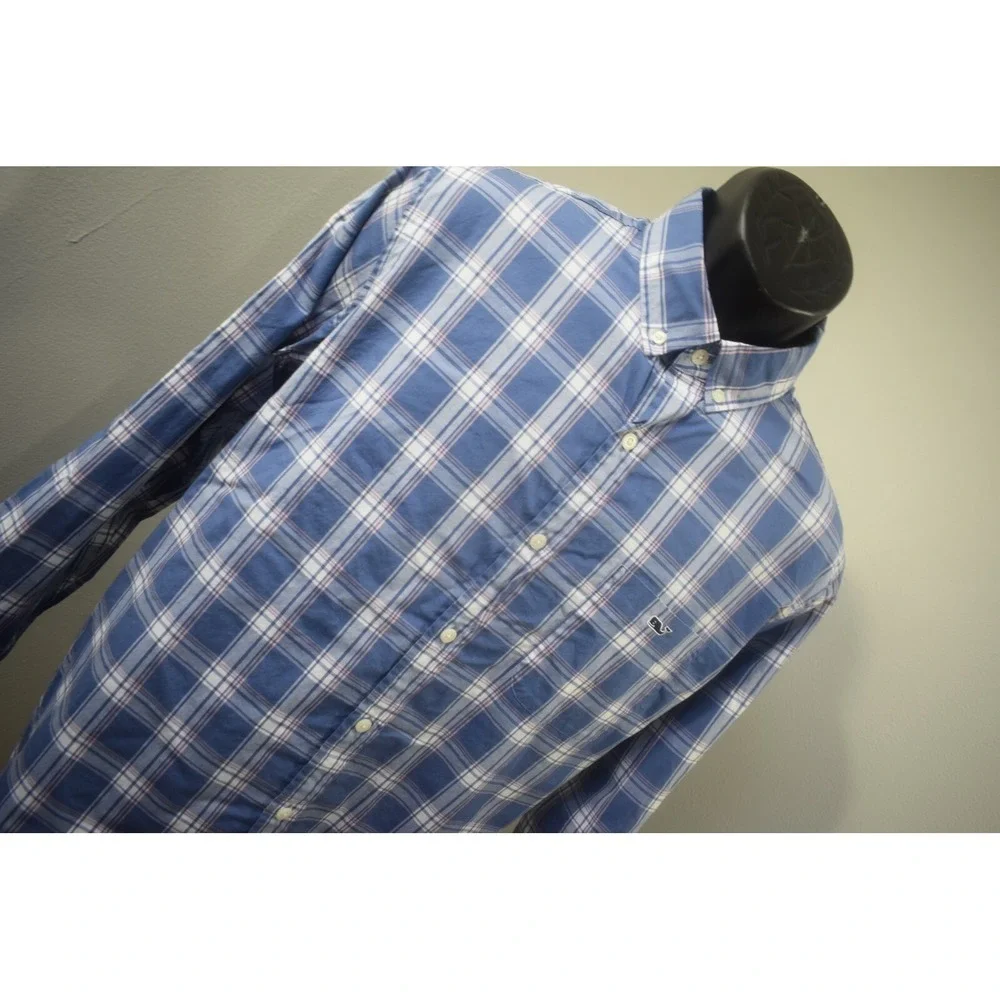 Vineyard Vines armpit 24
